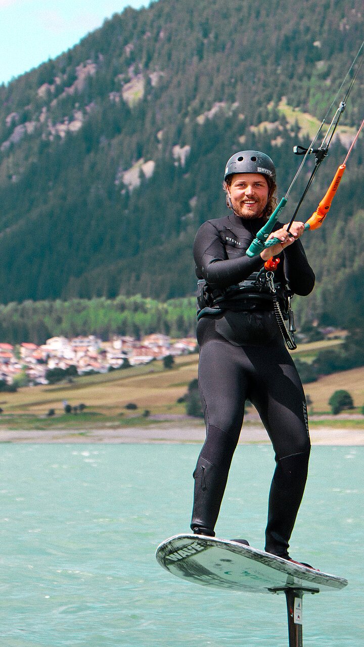 [ALT]Lerne[ALT] einfach & sicher[BR][ALT]Kitesurfen[ALT] wie ein Profi.